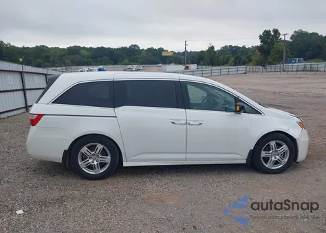 2012 Honda Odyssey Touring/Touring Elite из США, поврежденный, VIN 5FNRL5H96CB093885